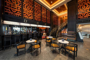  Vacation Hub International | Manhattan Hotel Bangkok Lobby