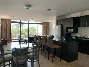  Vacation Hub International | 202 Point bay Lobby