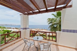  Vacation Hub International | Amphoras Blu Lobby