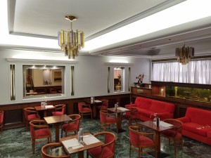  Vacation Hub International | Savoy Hotel Piraeus Lobby
