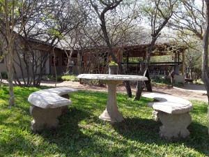  Vacation Hub International | Bush Pub & Inn Lobby