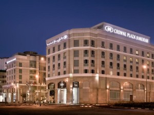  Vacation Hub International | Crowne Plaza - Dubai Jumeirah, an IHG Hotel Lobby