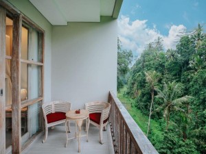  Vacation Hub International | Kawi Resort Lobby