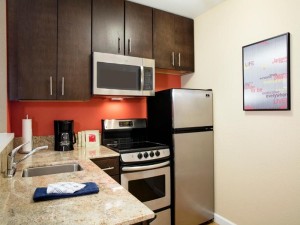  Vacation Hub International | TownePlace Suites Orlando at Flamingo Crossing Town Center Lobby