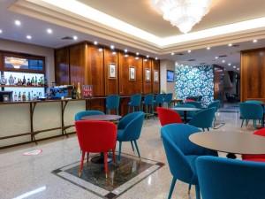  Vacation Hub International | Best Western Hotel Ferrari Lobby