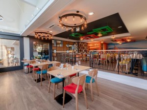  Vacation Hub International | Holiday Inn Leicester - Wigston Lobby