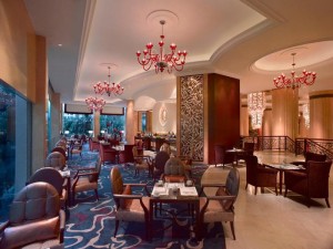  Vacation Hub International | Shangri-La Apartments Lobby