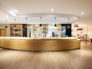  Vacation Hub International | Holiday Inn Leicester City, an IHG Hotel Lobby
