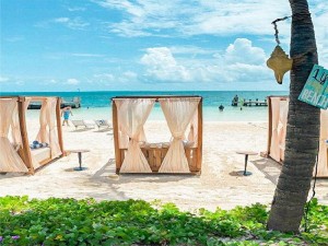  Vacation Hub International | Cancun Bay Resort - All Inclusive Lobby