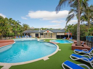  Vacation Hub International | Turtle Beach Resort Lobby