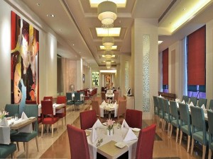  Vacation Hub International | Radisson Hotel Hyderabad Hitec City Lobby
