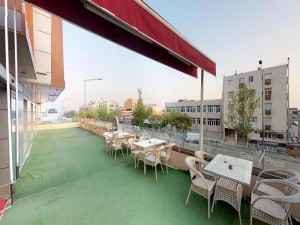  Vacation Hub International | Green Prusa Hotel Lobby