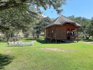  Vacation Hub International | Eingedi Retreat Lobby