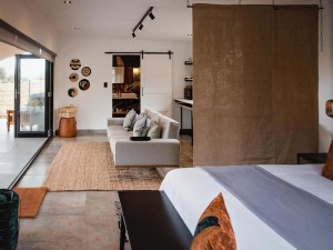  Vacation Hub International | Wagyu Mountain Lodge Lobby
