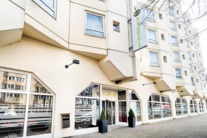  Vacation Hub International | B&B Hotel Düsseldorf-Hbf Lobby