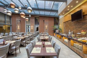  Vacation Hub International | ibis Budapest Castle Hill Lobby