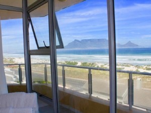  Vacation Hub International | StaySpectacular Lobby