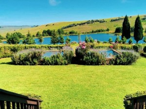  Vacation Hub International | Spring Valley Farm Lobby