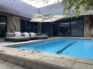  Vacation Hub International | Simba Safaris African Pride Exotic Lodge Lobby