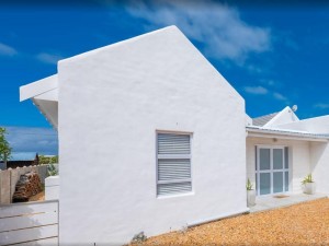  Vacation Hub International | Accommodation Cape Agulhas Lobby