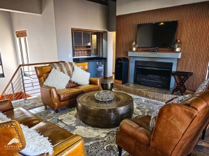  Vacation Hub International | 848 at Highland Gate by Euphoric Leisure Lobby