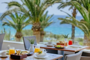  Vacation Hub International | Alion Beach Hotel Lobby