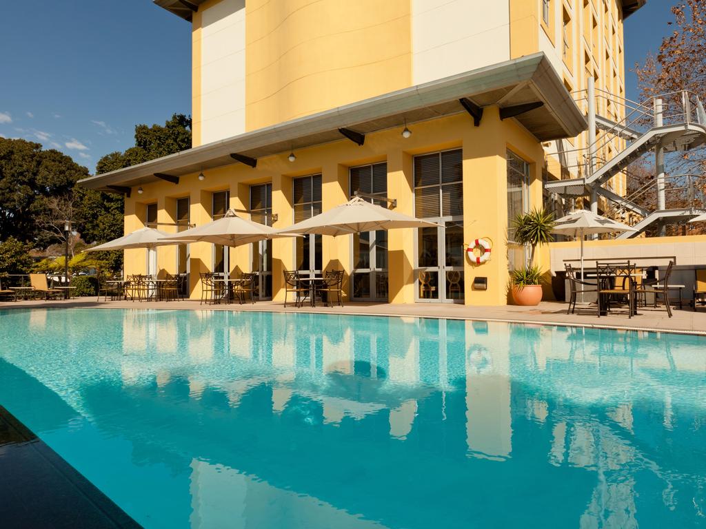 Vacation Hub International - VHI - Travel Club - Protea Hotel by Marriott Johannesburg Wanderers
