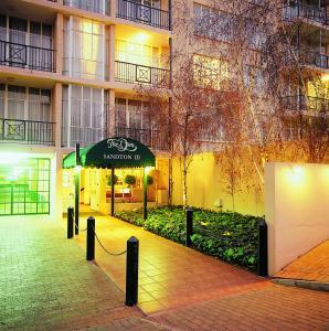 Vacation Hub International - VHI - Travel Club - Don Sandton I