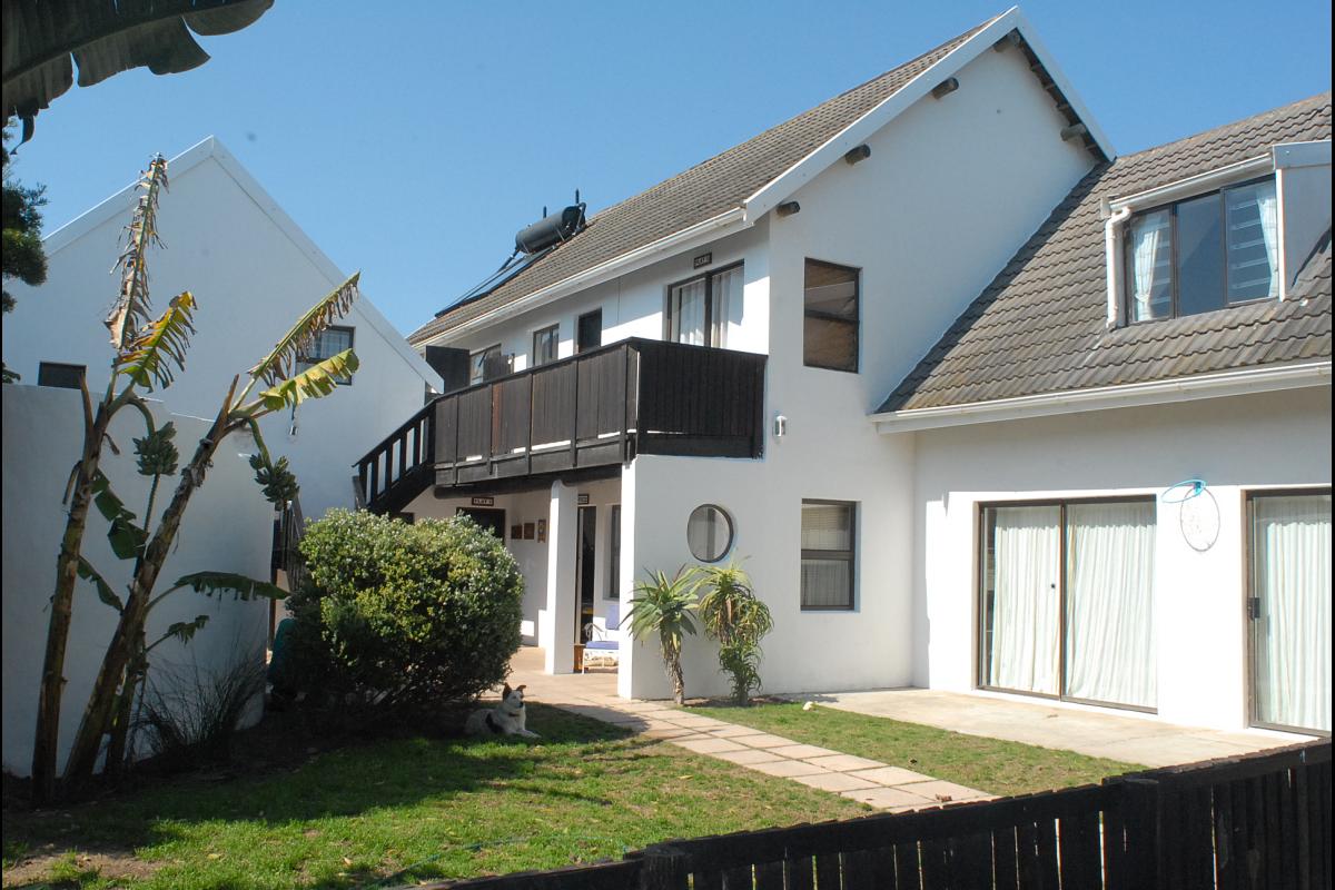 Vacation Hub International - VHI - Summerhill Self-Catering Accommodation