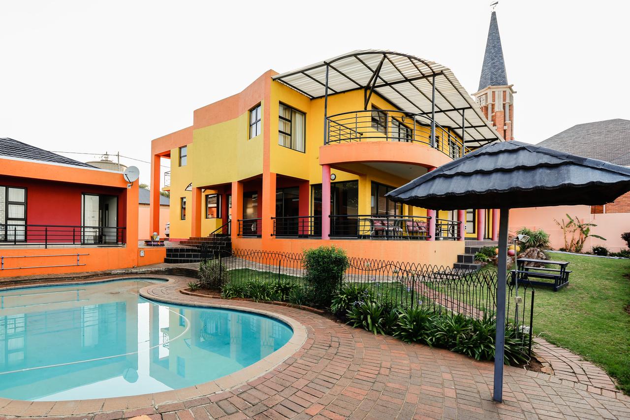 Vacation Hub International - VHI - Travel Club - Grand View Bed & Breakfast