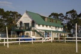Vacation Hub International - VHI - Travel Club - Starling Village Backpackers