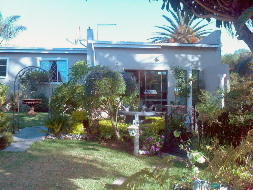 Vacation Hub International - VHI - Travel Club - 5th Avenue Guest House