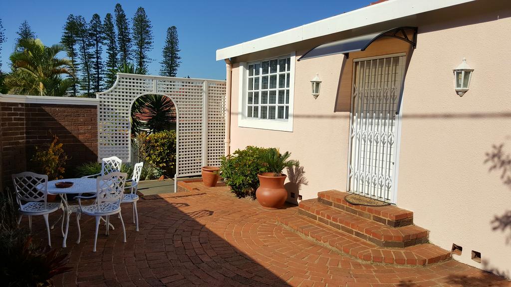 Vacation Hub International - VHI - Travel Club - Palm Cottage