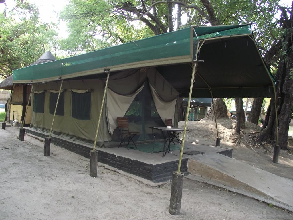 Vacation Hub International - VHI - Travel Club - Ndhovu Safari Lodge