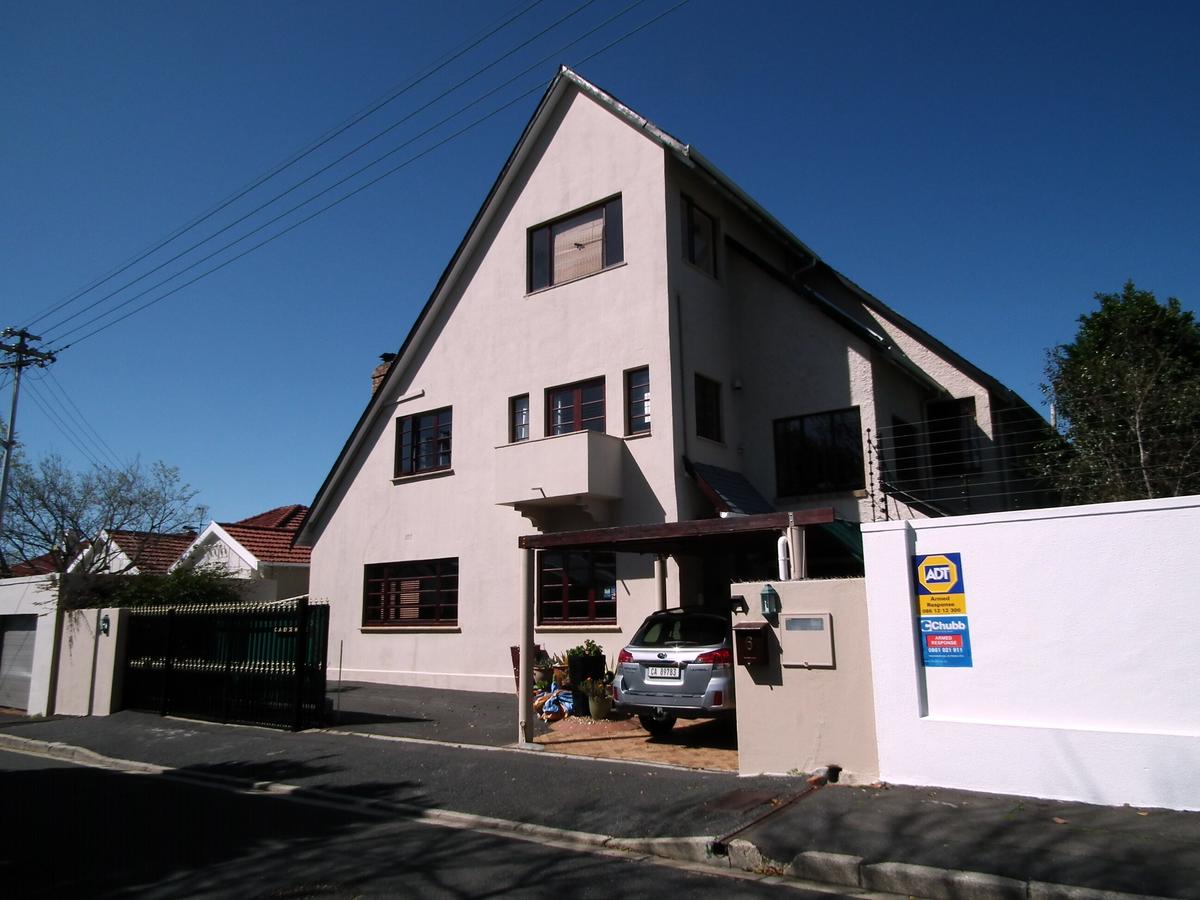 Vacation Hub International - VHI - Travel Club - Clarence House Boutique Guest House