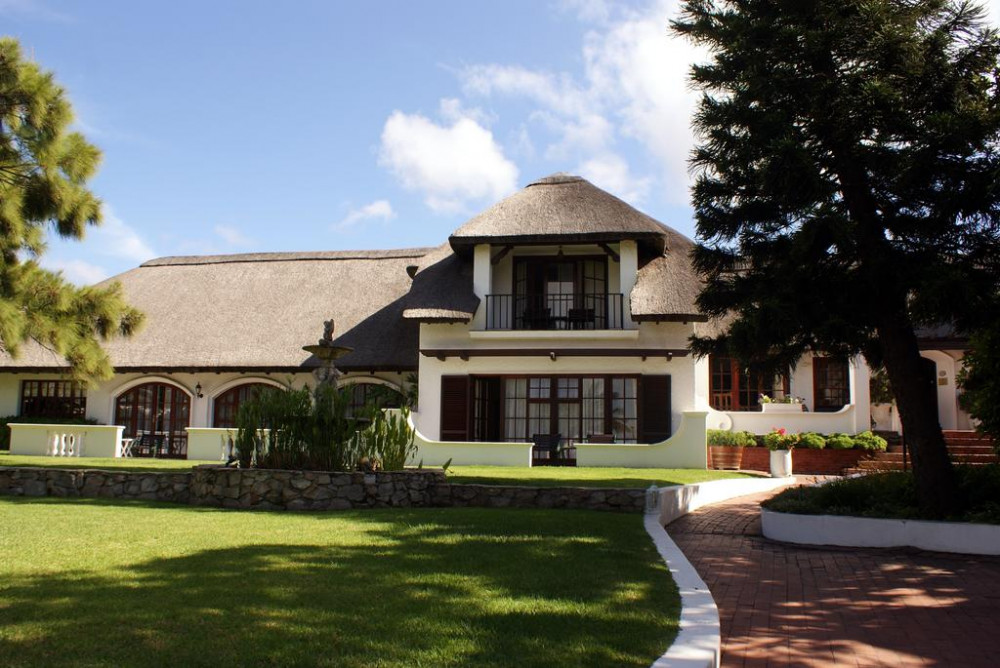 Vacation Hub International - VHI - Whale Rock Luxury Lodge