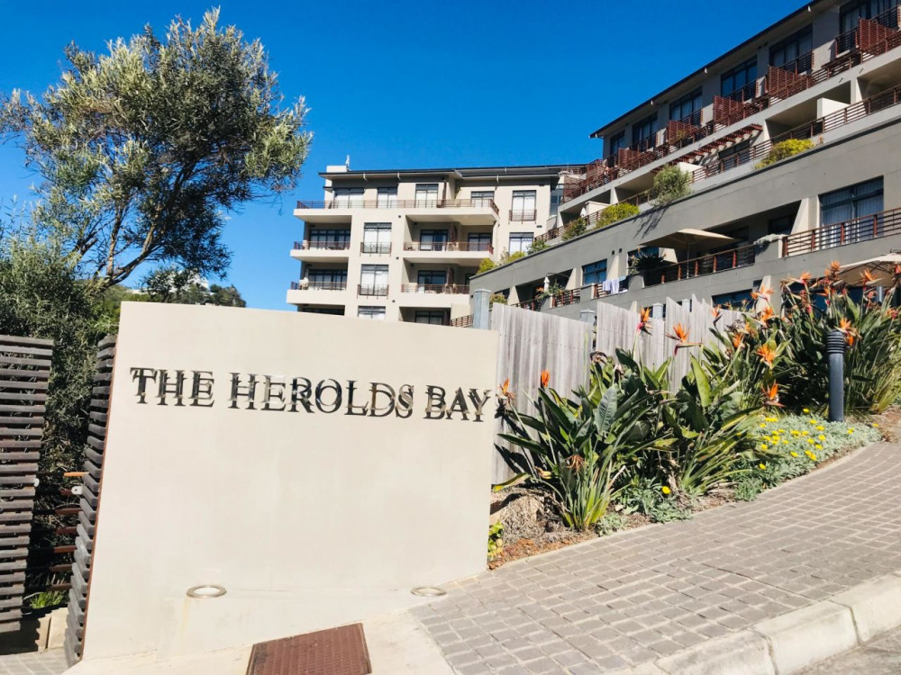 Vacation Hub International - VHI - Travel Club - The Herolds Bay Hotel
