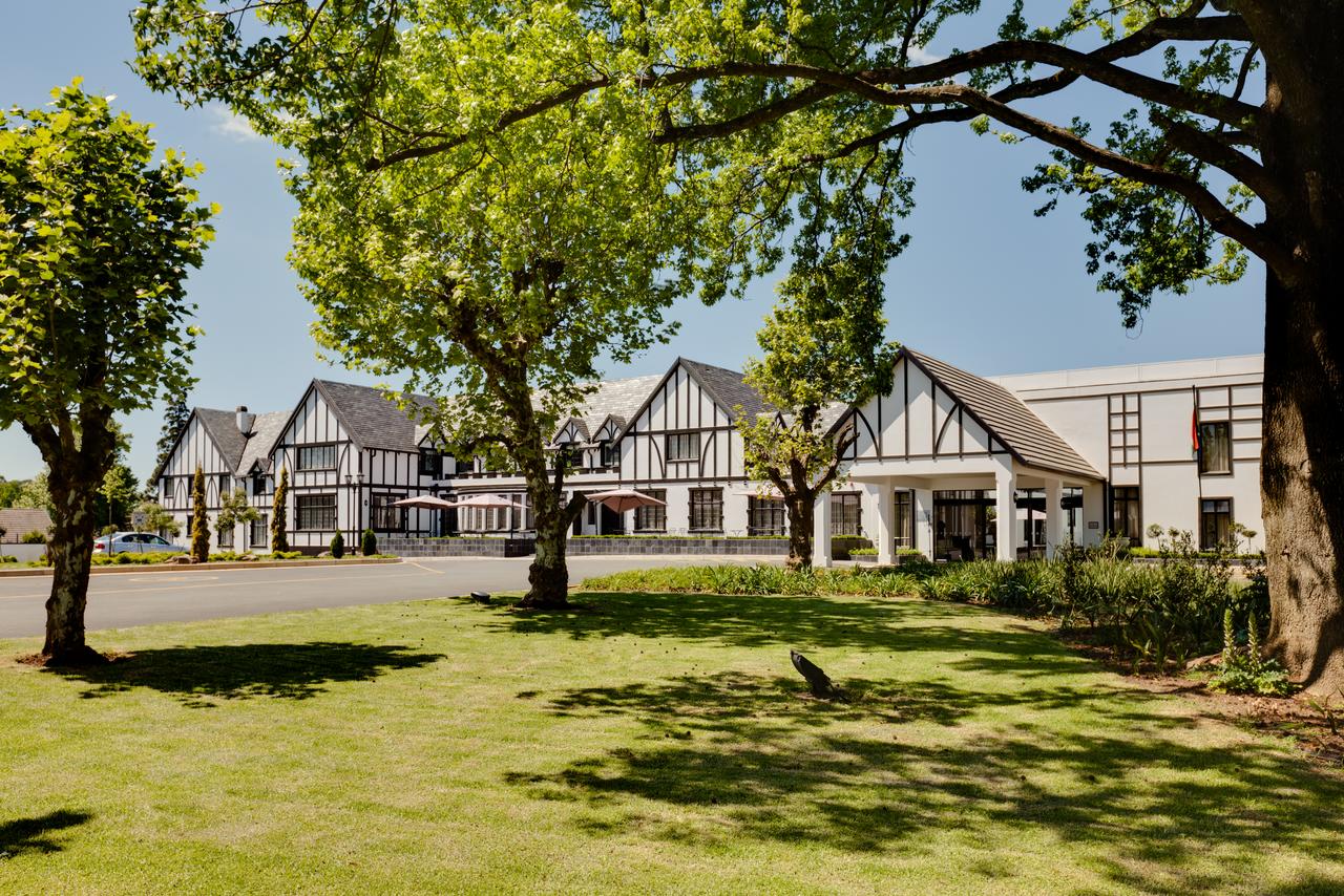 Vacation Hub International - VHI - Travel Club - Protea Hotel Hilton