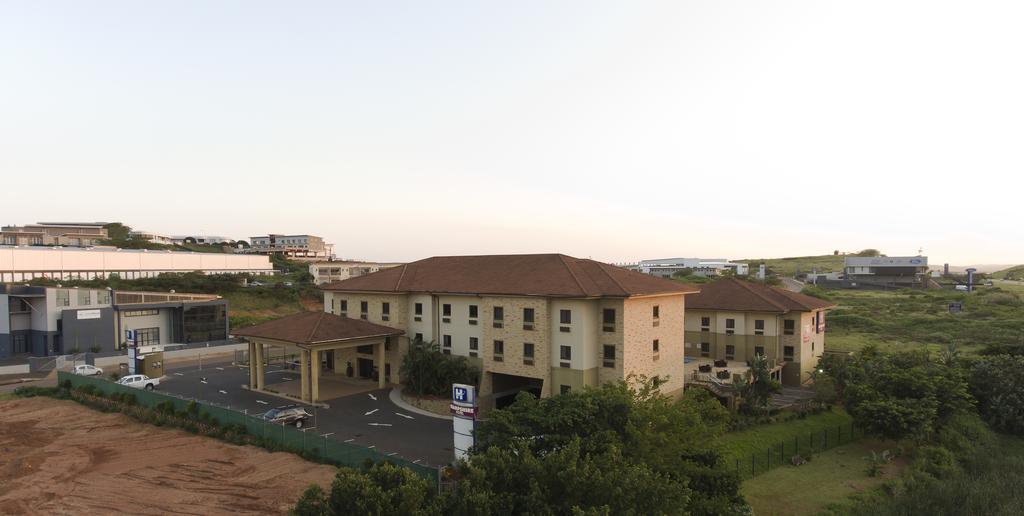 Vacation Hub International - VHI - Travel Club - Hampshire Hotel Ballito