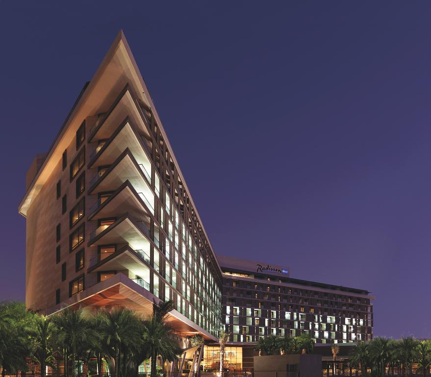 Vacation Hub International - VHI - Travel Club - Radisson Blu Hotel Abu Dhabi Yas Island