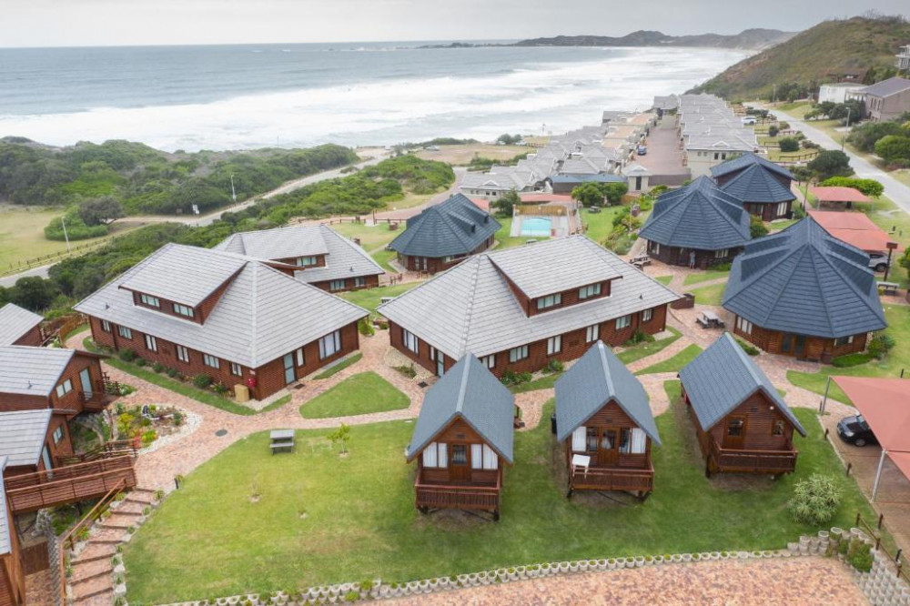Vacation Hub International - VHI - Travel Club - Brenton On Sea Cottages