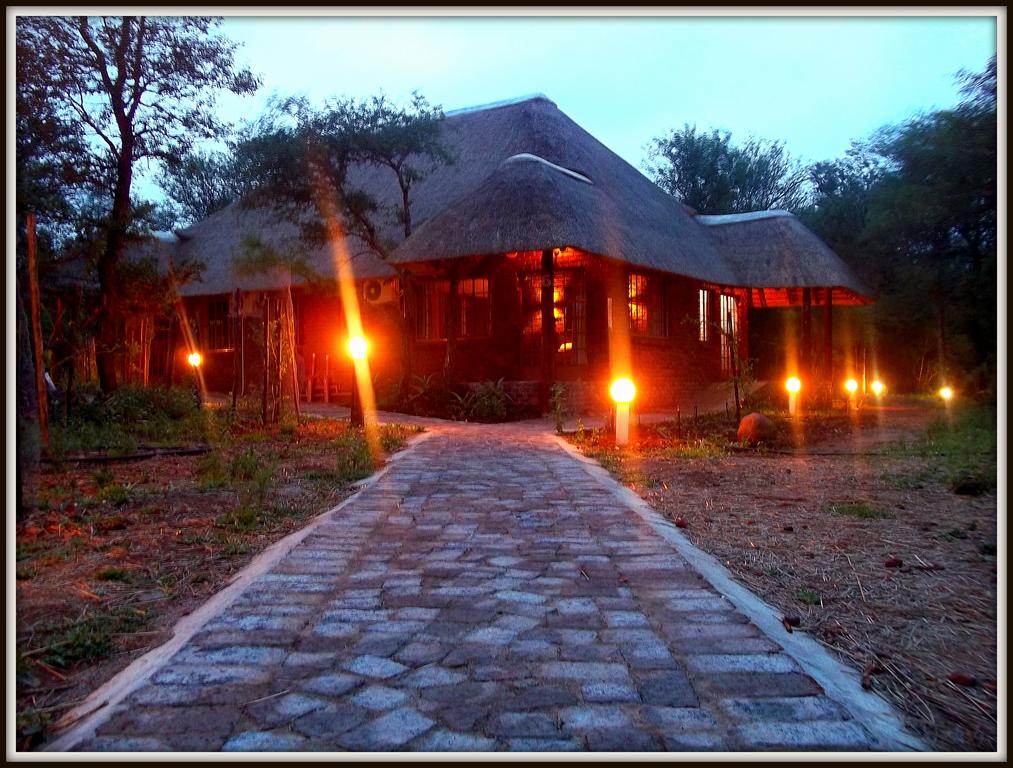 Vacation Hub International - VHI - Travel Club - Phumula Kruger Lodge & Safaris