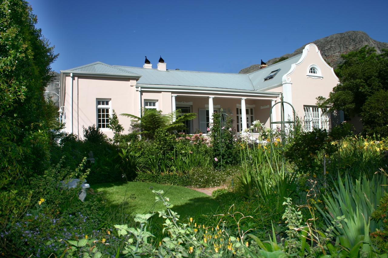 Vacation Hub International - VHI - Les Chambres Guest House