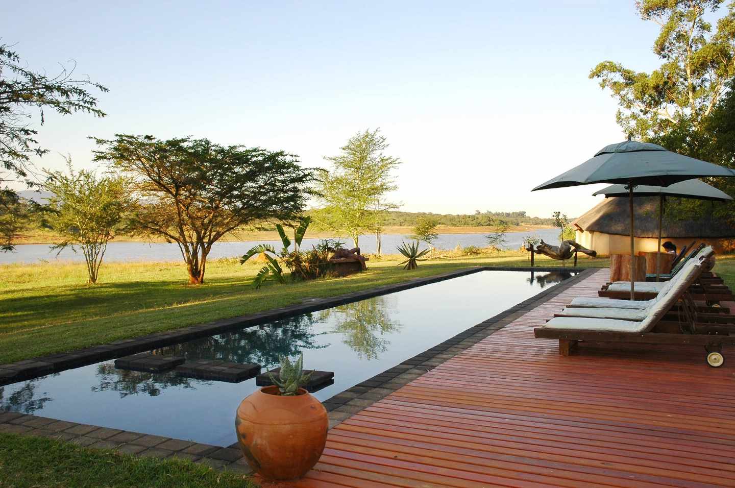 Vacation Hub International - VHI - Travel Club - Shiluvari Lakeside Lodge