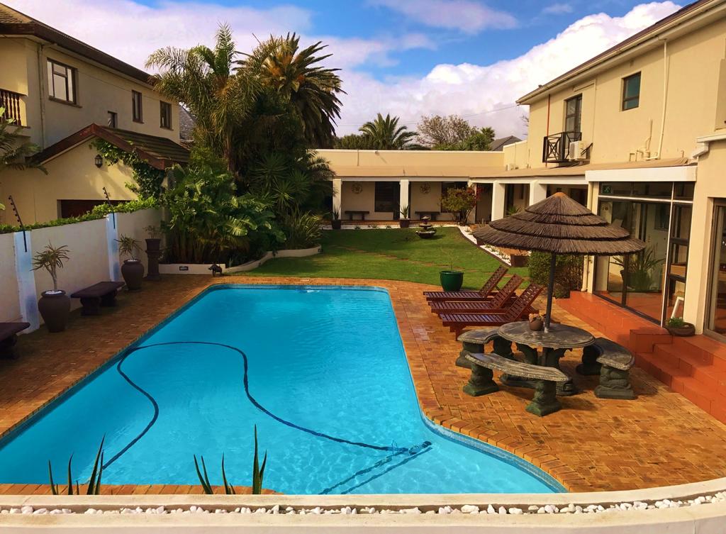 Vacation Hub International - VHI - Woodbridge Lodge