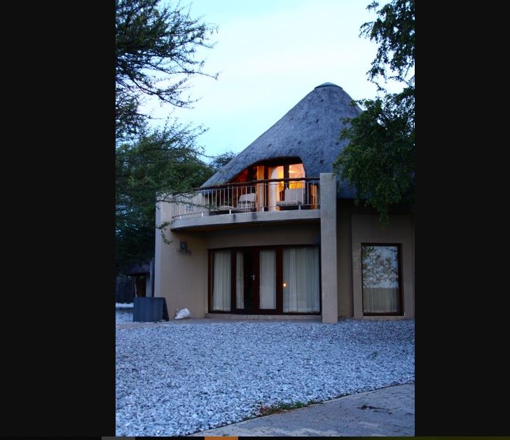 Vacation Hub International - VHI - Okaukuejo Camp