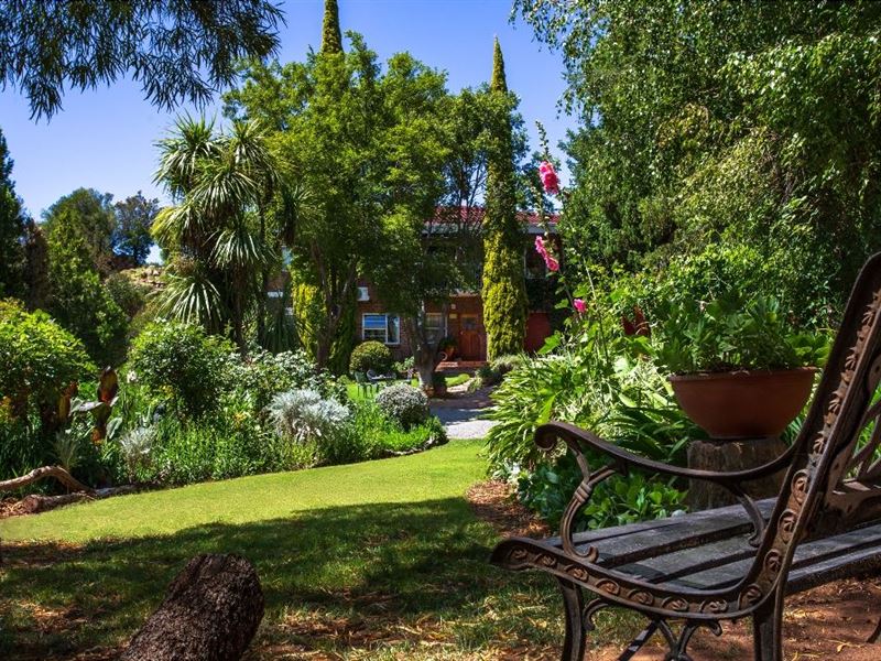 Vacation Hub International - VHI - Travel Club - Oppie Koppie B&b