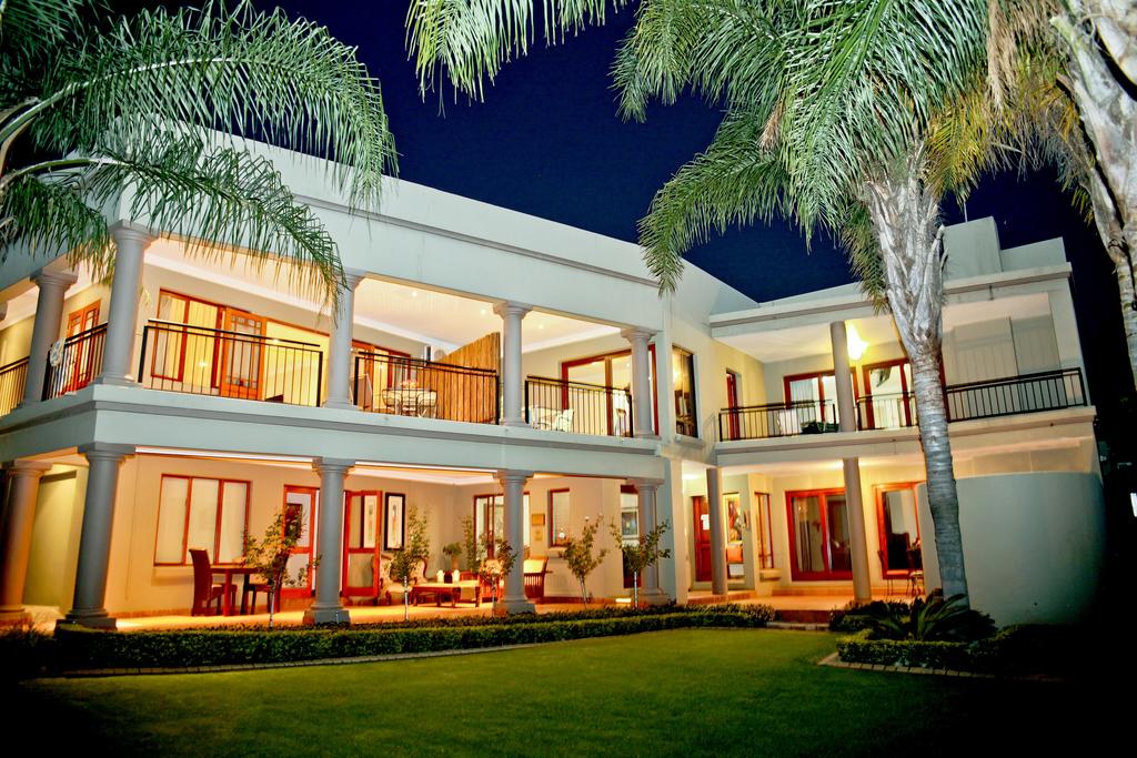 Vacation Hub International - VHI - Travel Club - Silver Palms Guest House