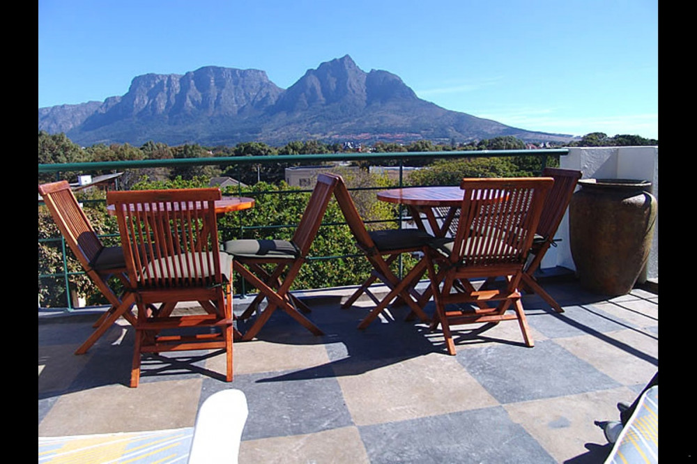 Vacation Hub International - VHI - Travel Club - Surburban Lodge (halaal Lodge)