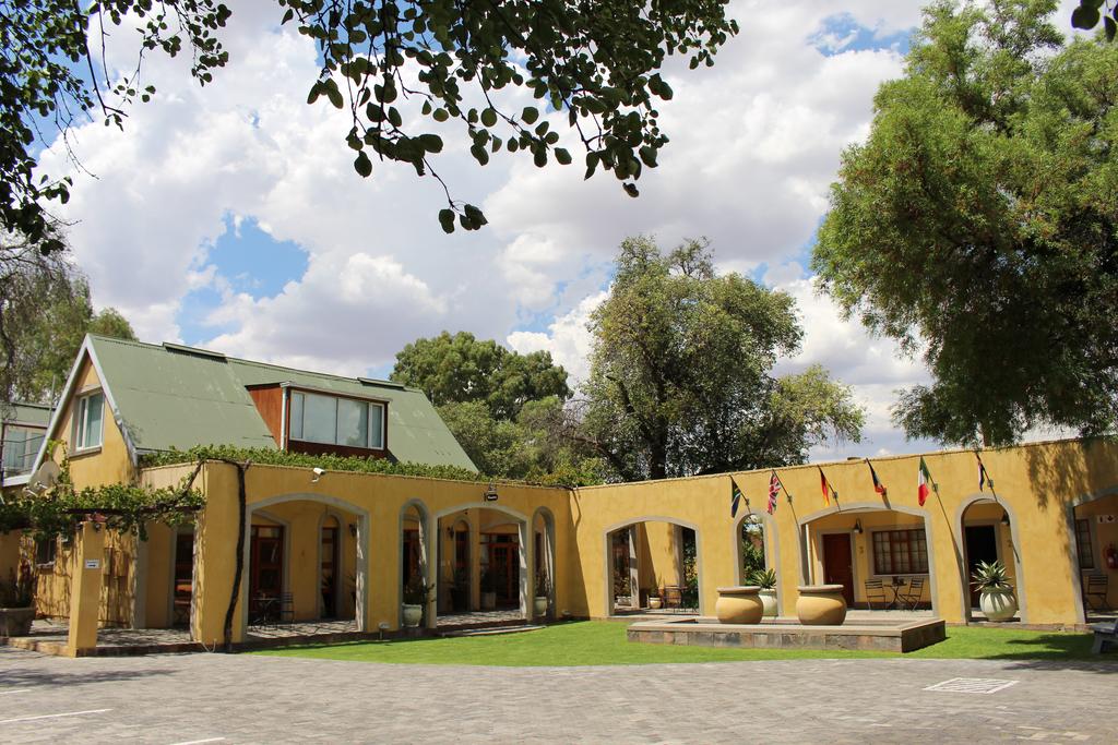 Vacation Hub International - VHI - 17 on Bird Guest House